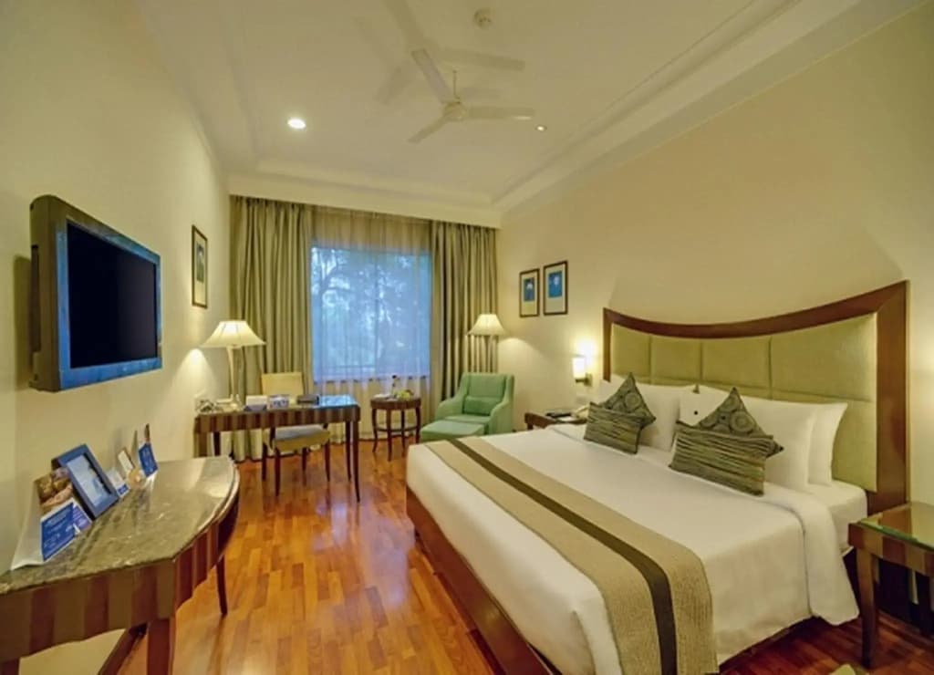 The Muse Sarovar Portico Nehru Place Delhi - photo 3