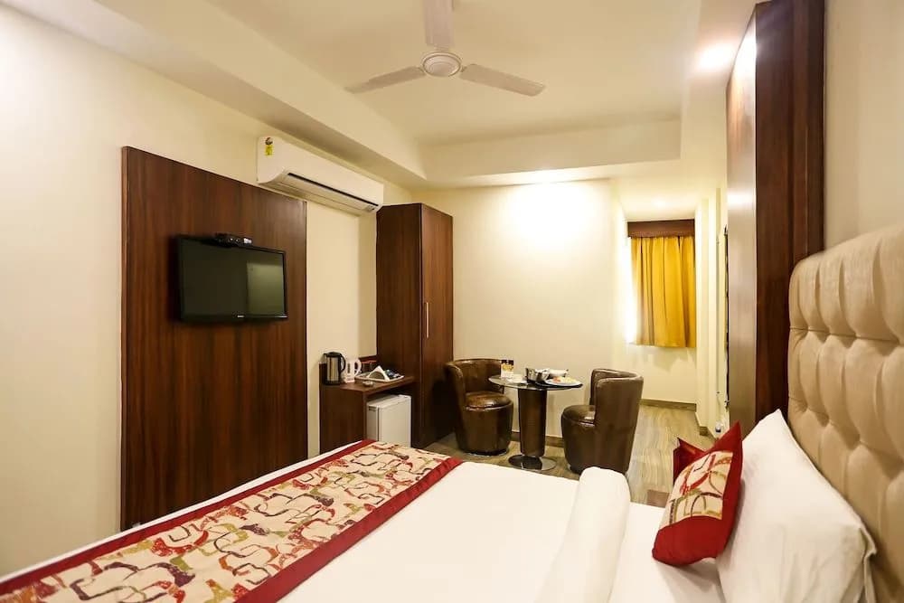 Fabhotel The Kailash Dev - photo 6
