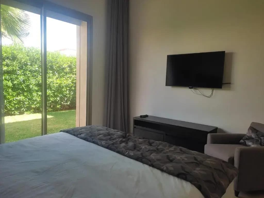 Villa isolée 4 façades avec piscine - photo 2