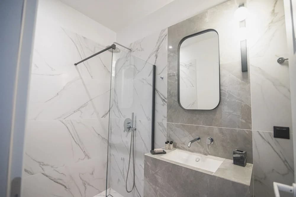 Downtown Suites by Athens Tower - photo 8