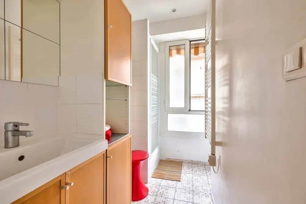 Very Nice and Charming 2 Room Apartment in Paris - photo 7