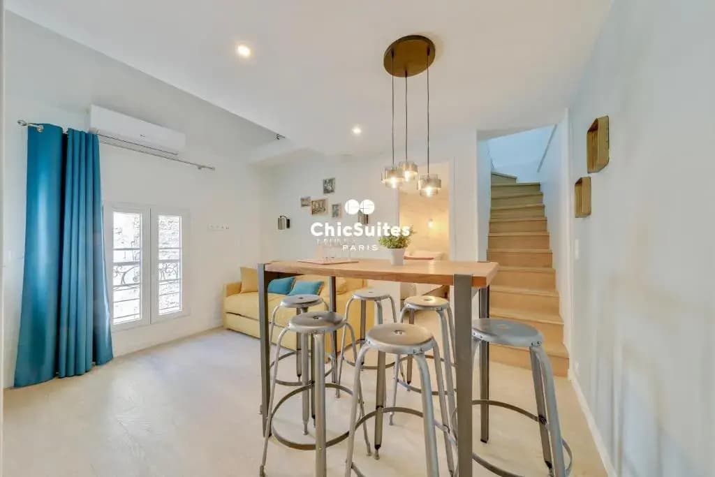 Bastille ChicSuites - photo 19