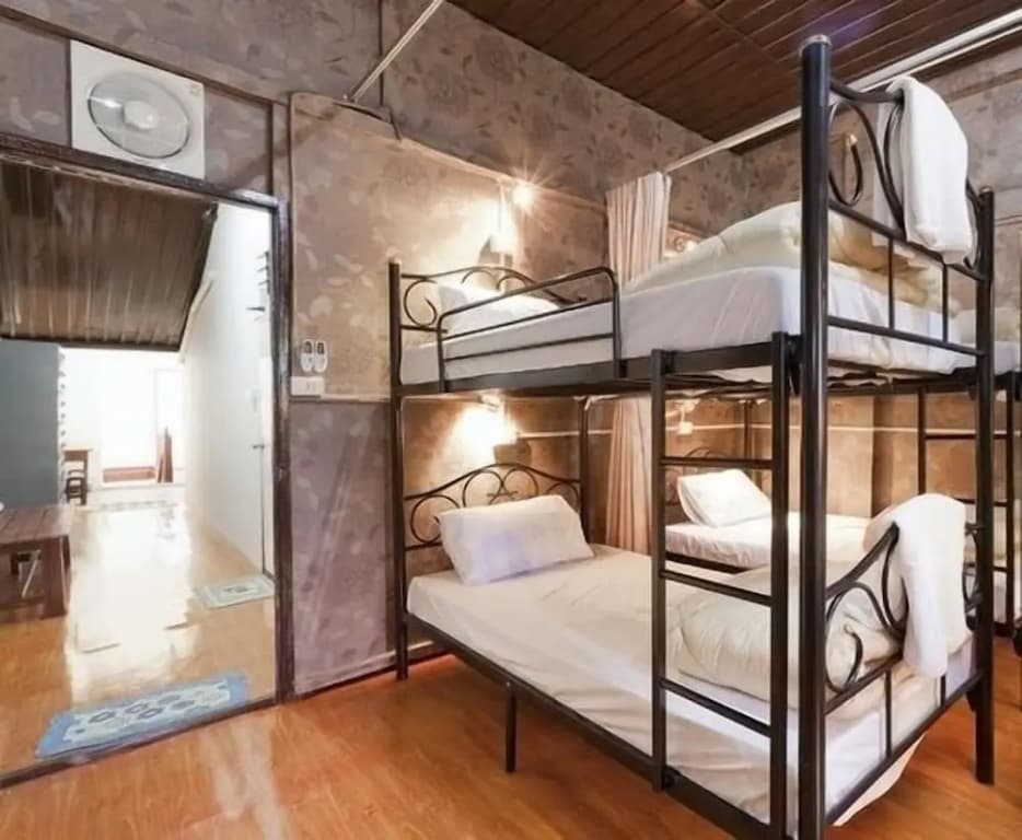 Gotum Hostel & Restaurant - photo 3