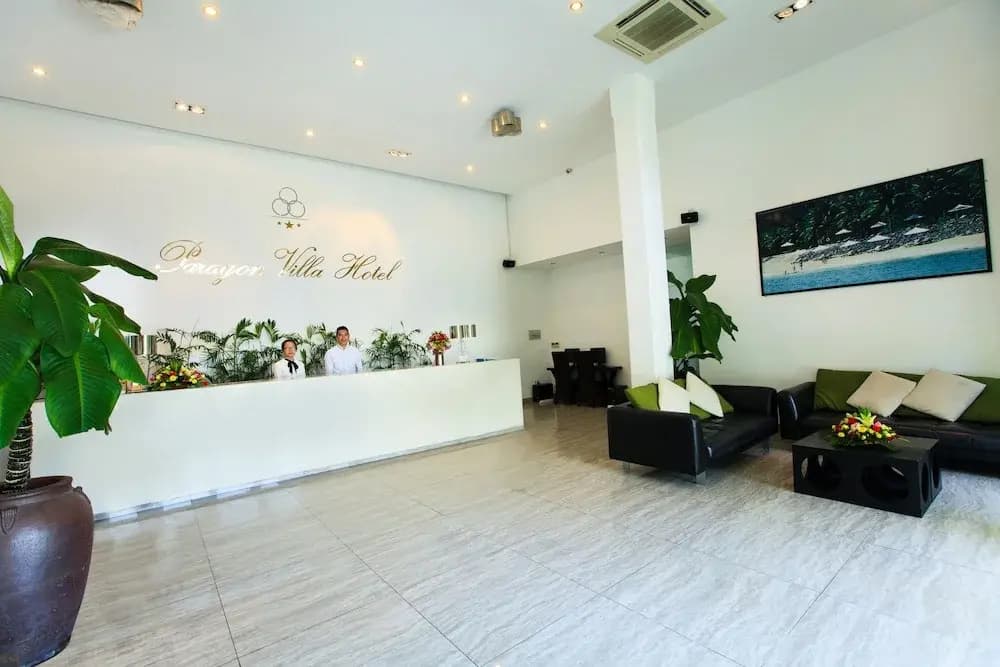 Paragon Villa Hotel - photo 2
