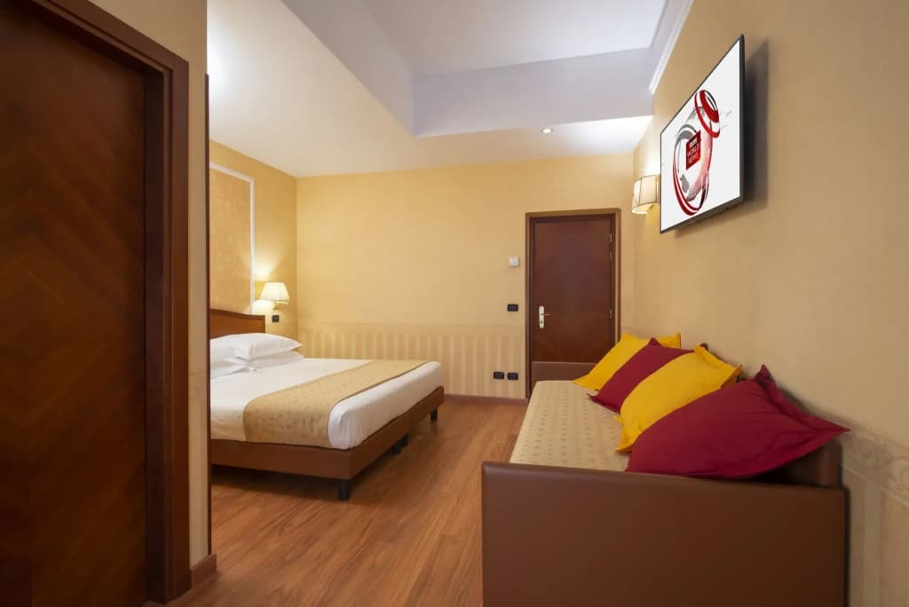 Lancaster Hotel - photo 4