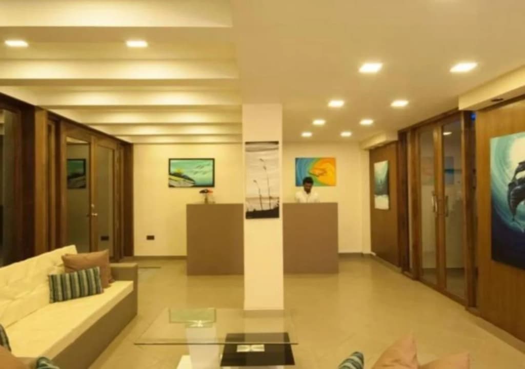 Laguna Boutique - photo 3