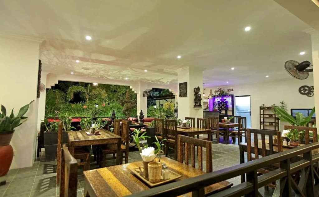 SR Sofia Villa Hotel - photo 7