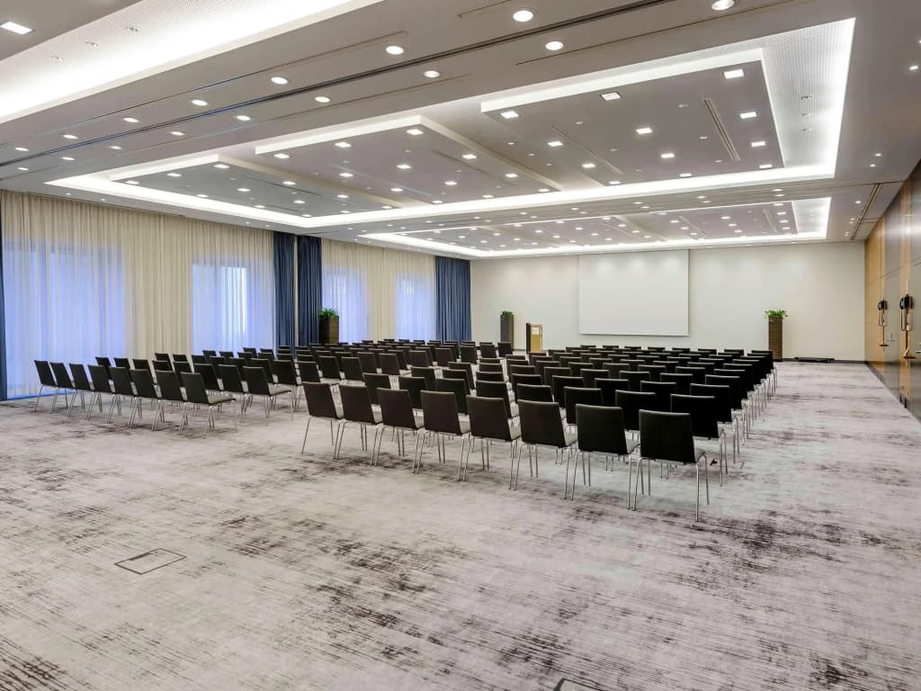 Novotel Berlin Am Tiergarten Hotel - photo 18