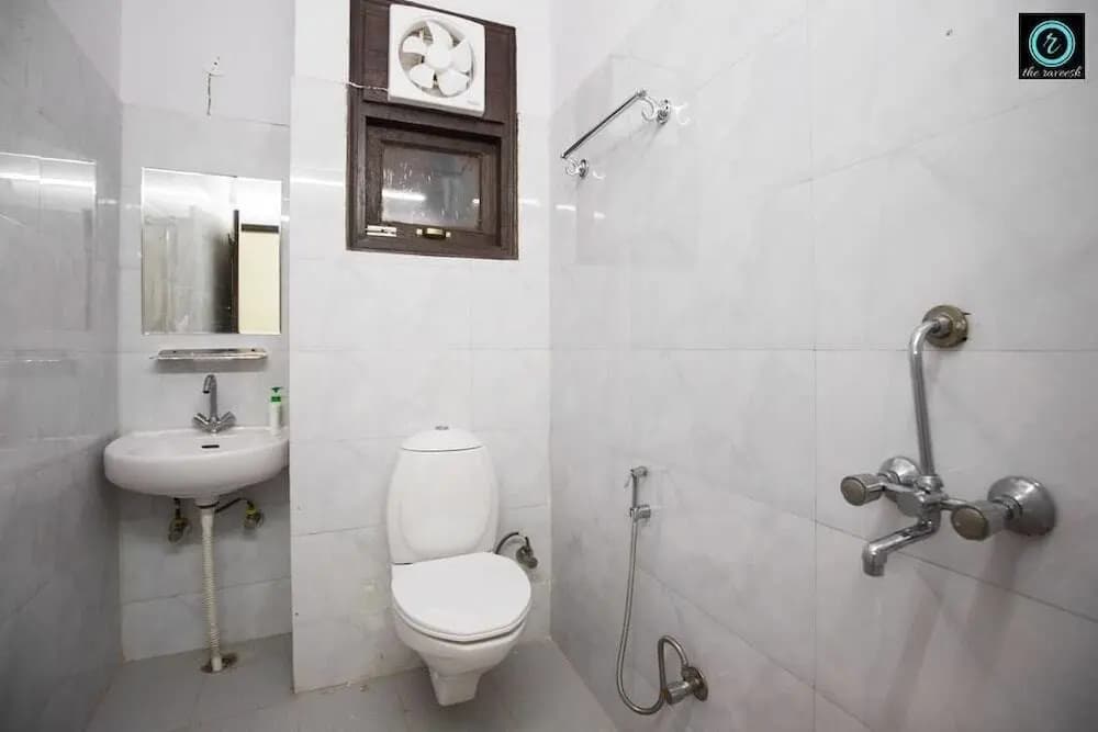 The Raveesh Rooms - photo 36
