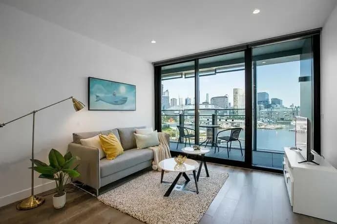 87docklands@2bd2bthlv8watersidefreecarpark - photo 1