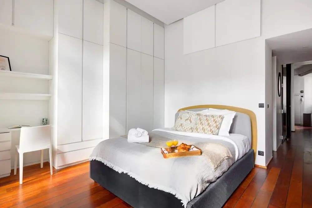 Le Marais & Place de la Republique 3BR - photo 19