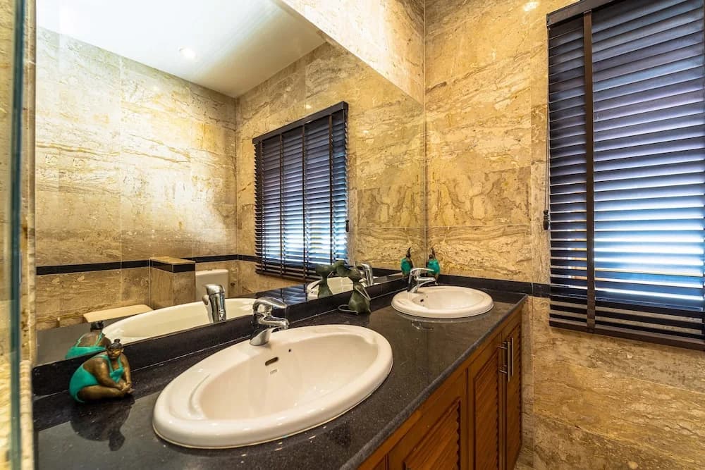 Cozy 3 BR Pool Villa close to Town CV3L - photo 10