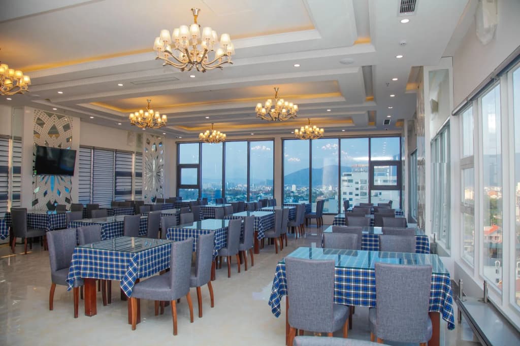 Golden Rose Hotel Danang - photo 19