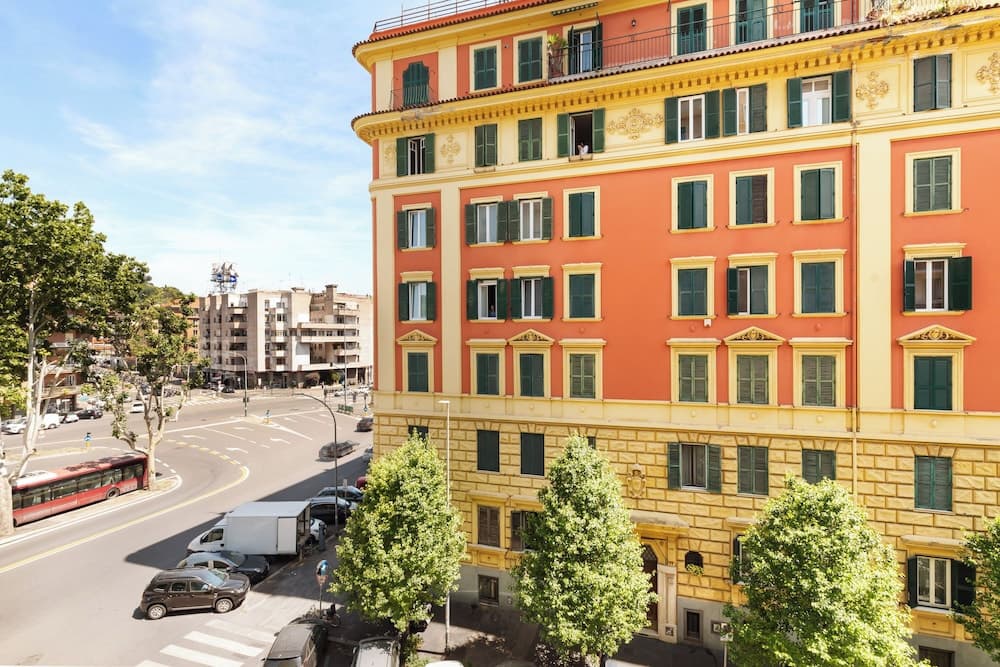 Clodio Welcome - photo 1