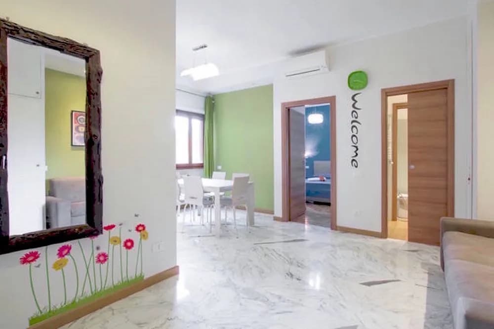 Vatican Area Flat - photo 3
