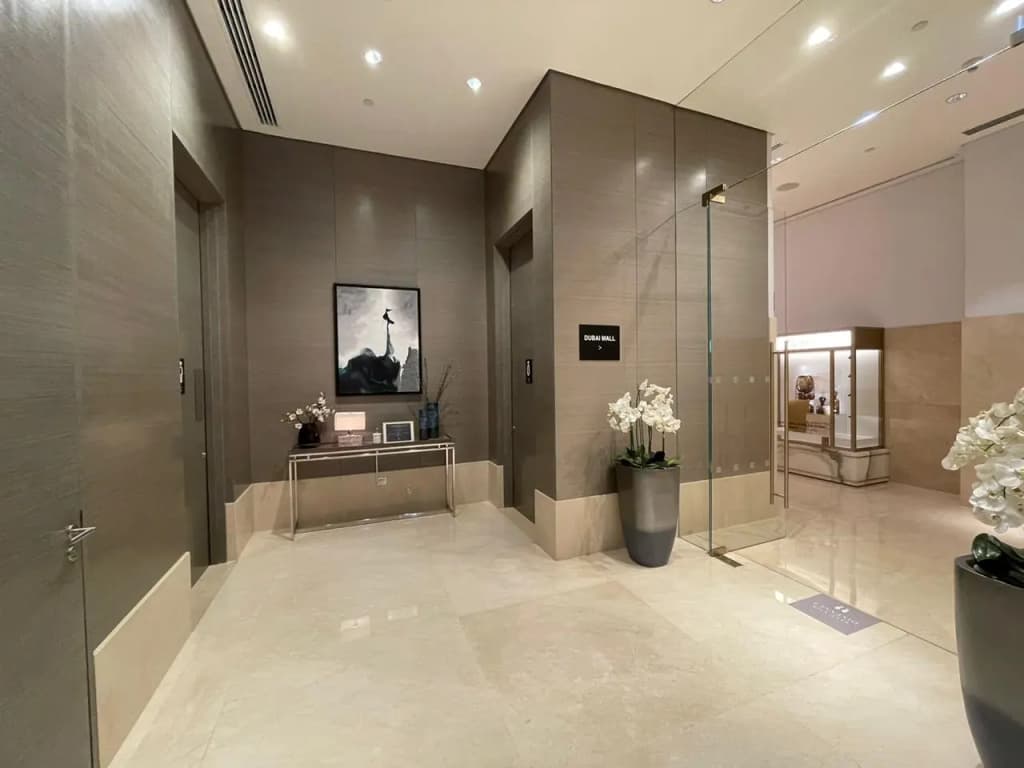Studio with a view at The Address Dubai Mall - main photo