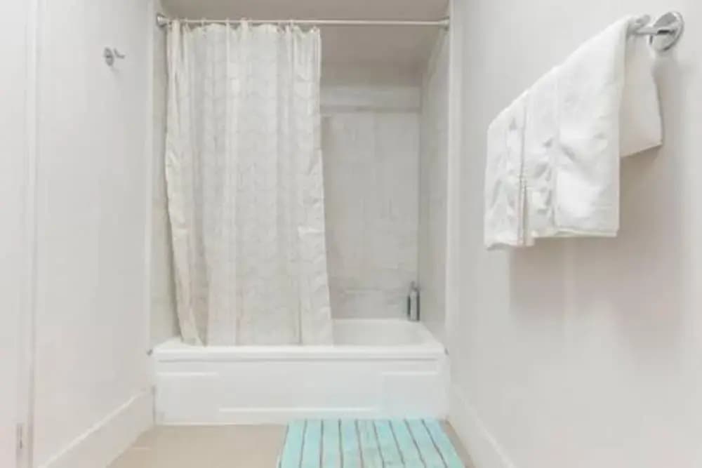 1720 Wa Kee 1B 4 Queen Beds Sleep 8 Pool Parking Wi-fi Patio - photo 7