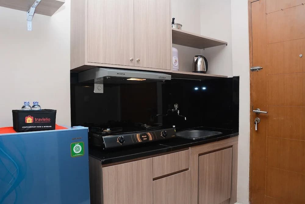 New Furnished @ Studio Maple Park Apartment - photo 9