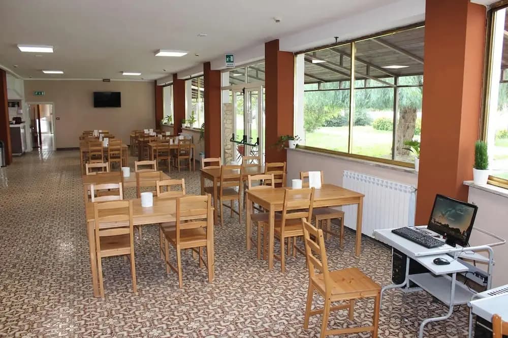 Hotel Salaria - photo 12