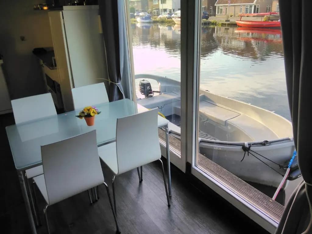 Boathouse Amsterdam - photo 3