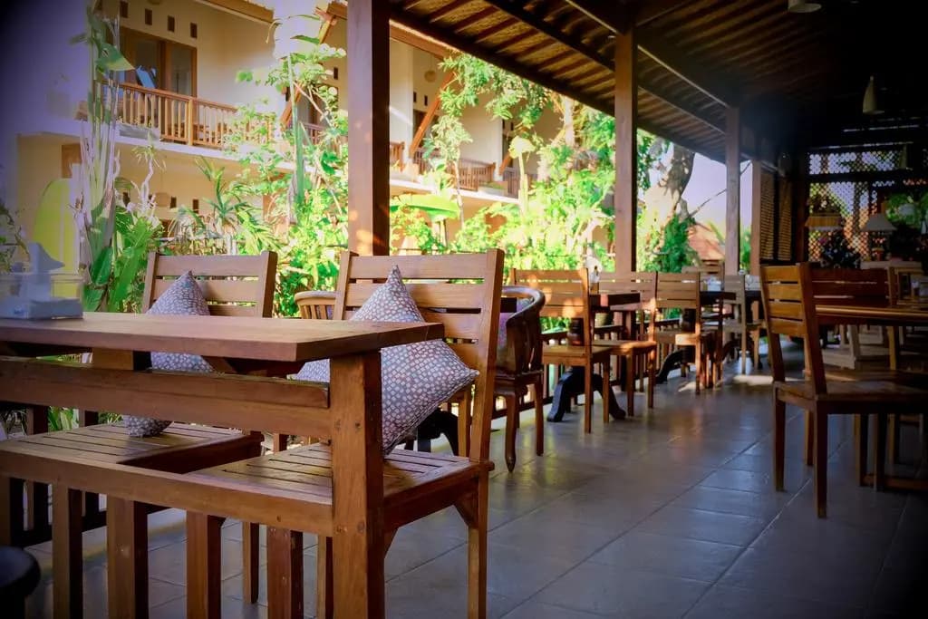Mina Pelasa Hotel and Resto - photo 16