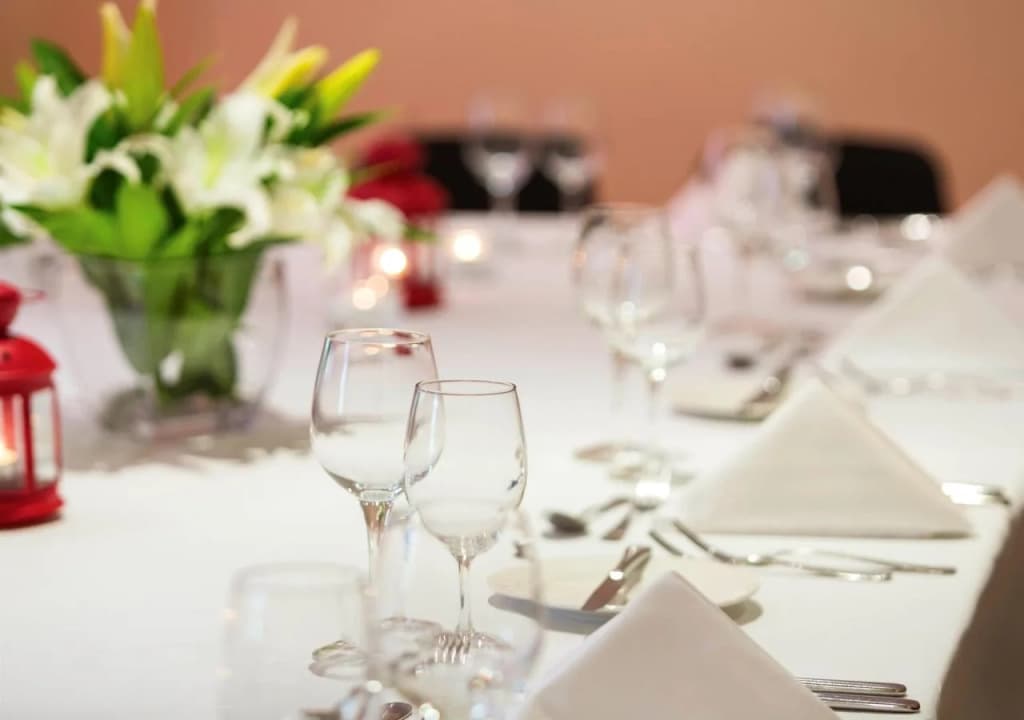 Grand Hotel Melbourne - photo 28