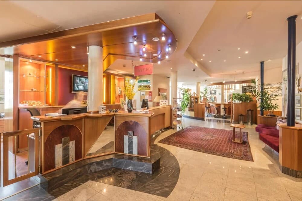 Hotel Eitljorg - photo 2