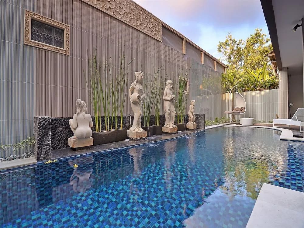 Hawaii Bali Hotel - photo 20