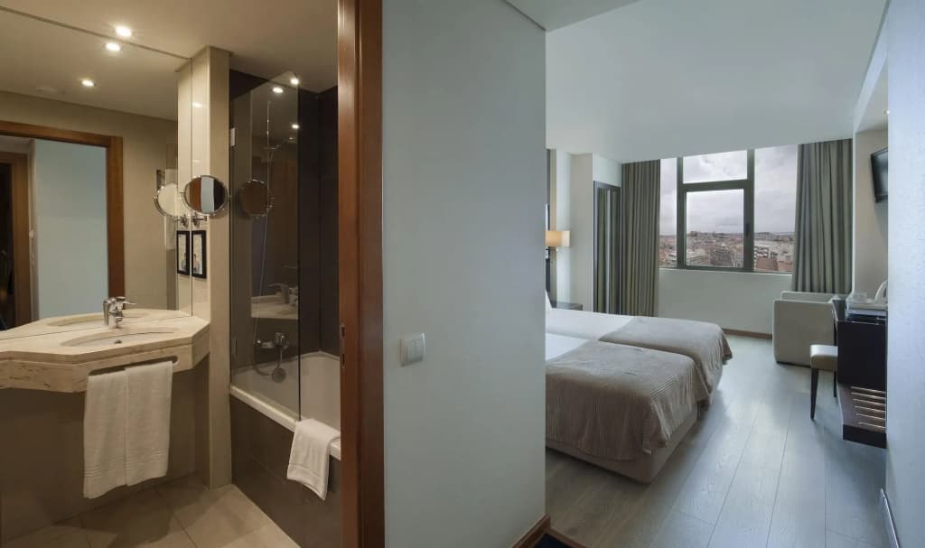 TURIM Alameda Hotel - photo 25