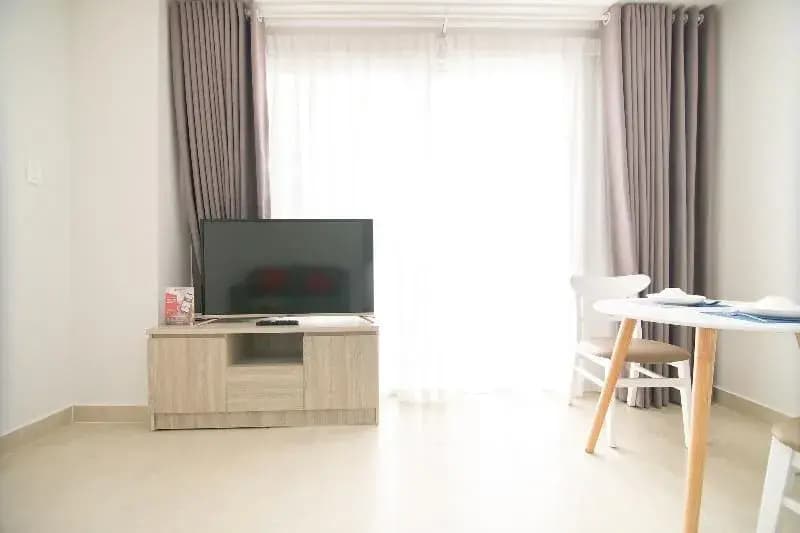 RedDoorz Premium near E-Town 3 - photo 4