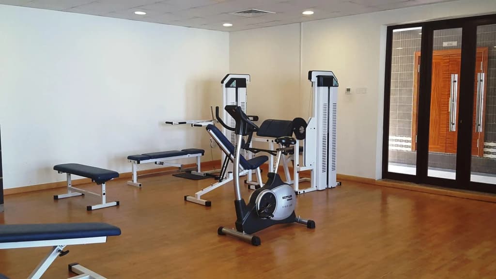 Beach Hotel Apartment - photo 12
