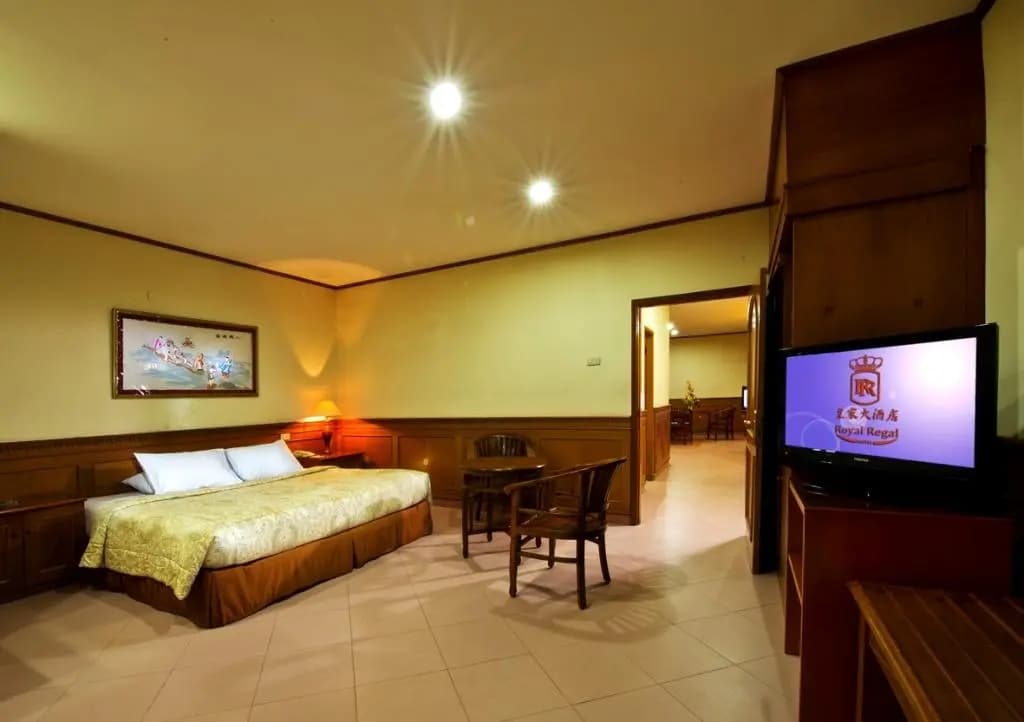 Park Nesia Royal Regal Hotel Jakarta - Mangga Besar - photo 5