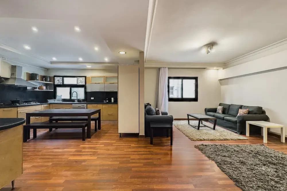 Xuru Stays I The Luxe Loft 2bdr Apt. @ Maadi - photo 9