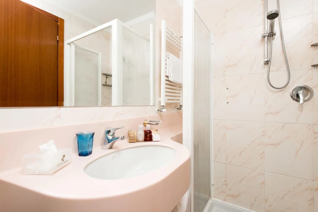 Hotel Berna - photo 35