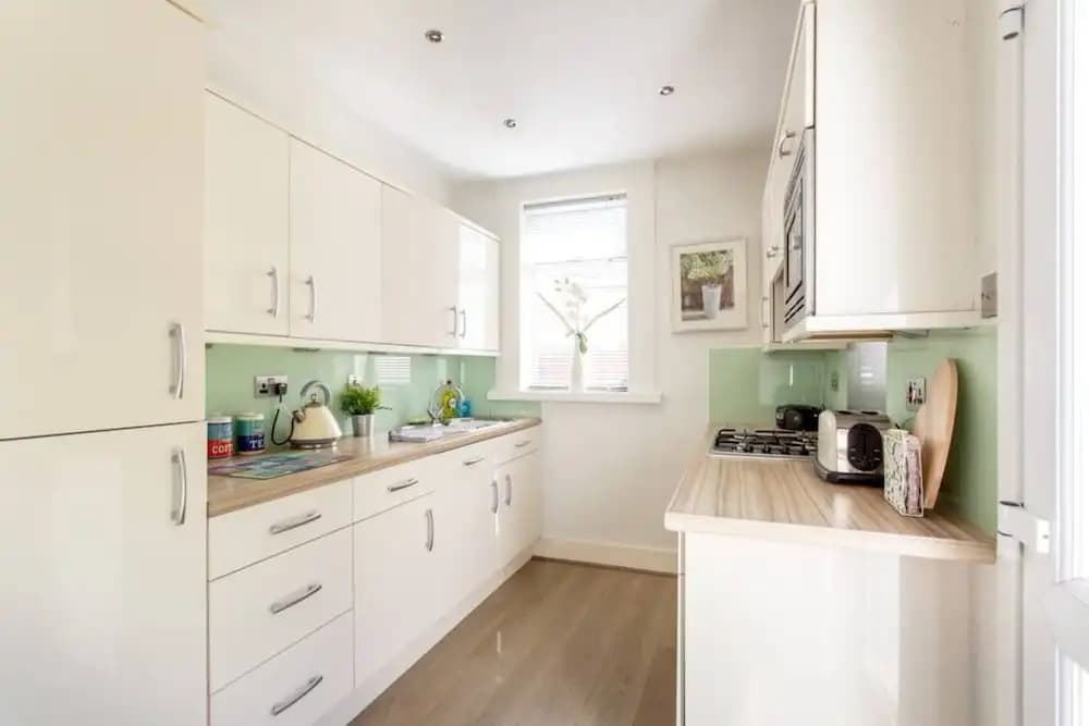 2 Bedroom Flat With Garden - photo 11