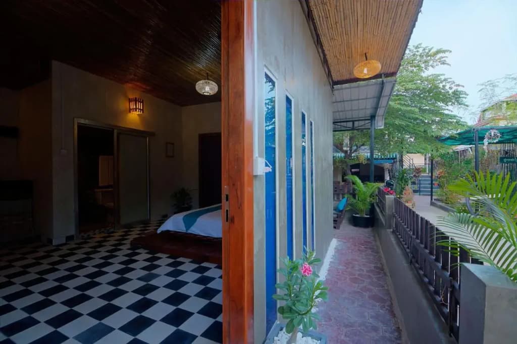 okHouseBiz BNB - photo 14