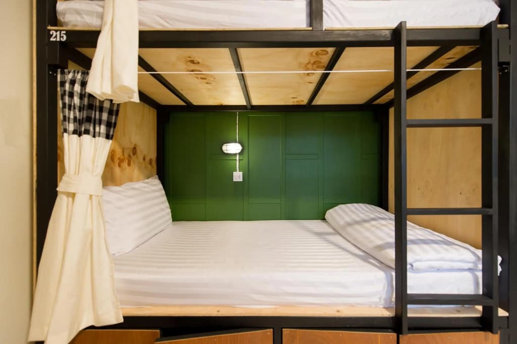 The Neighbors Hostel - Adults Only - photo 25