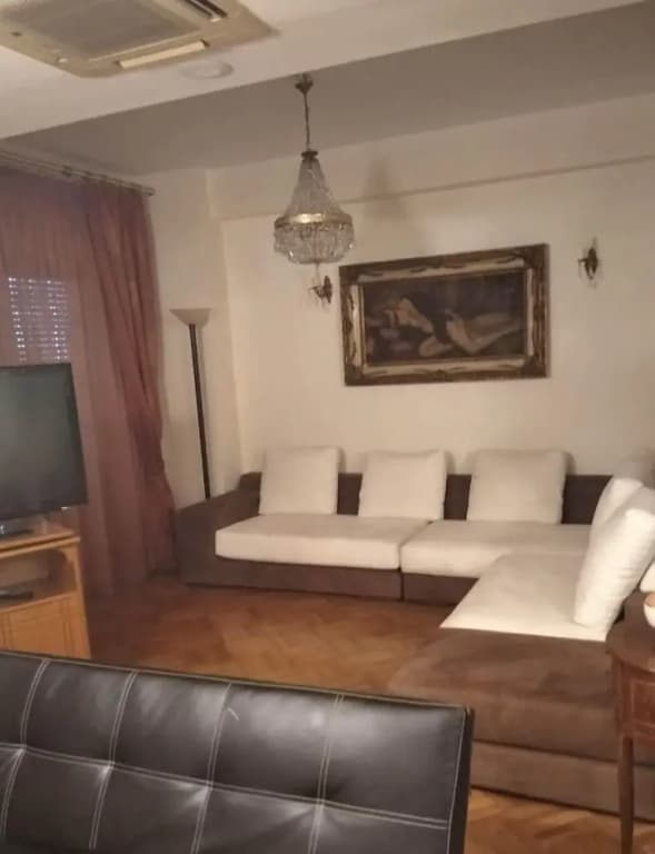 Captivating 1-bed Apartment in Athens - photo 4