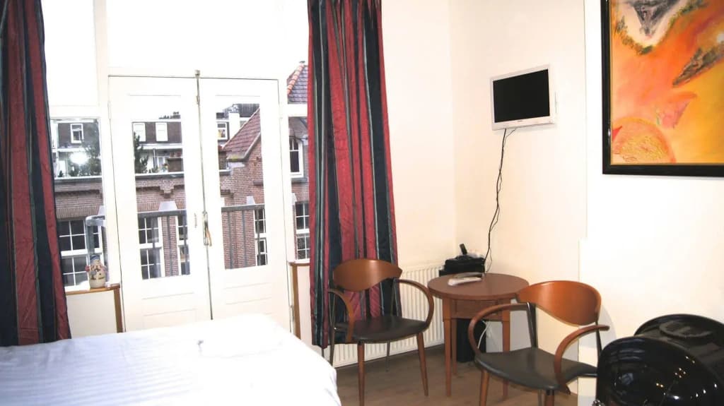 Esperanza Guest House - photo 4