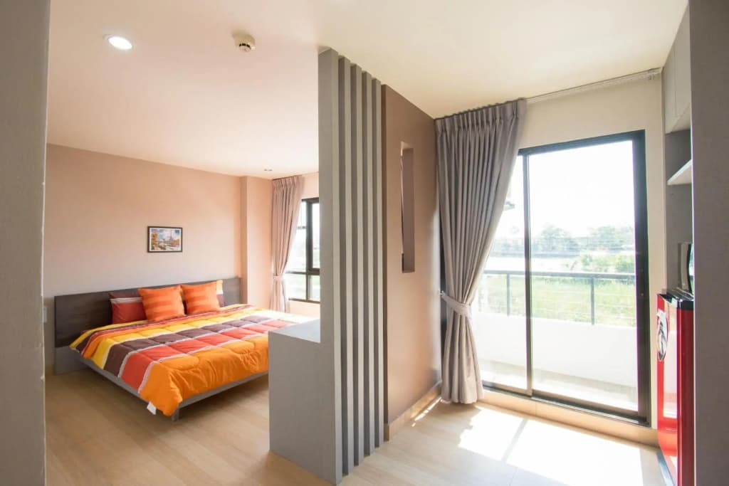 Aparthotel Live at Home Sukhumvit 105 - photo 5