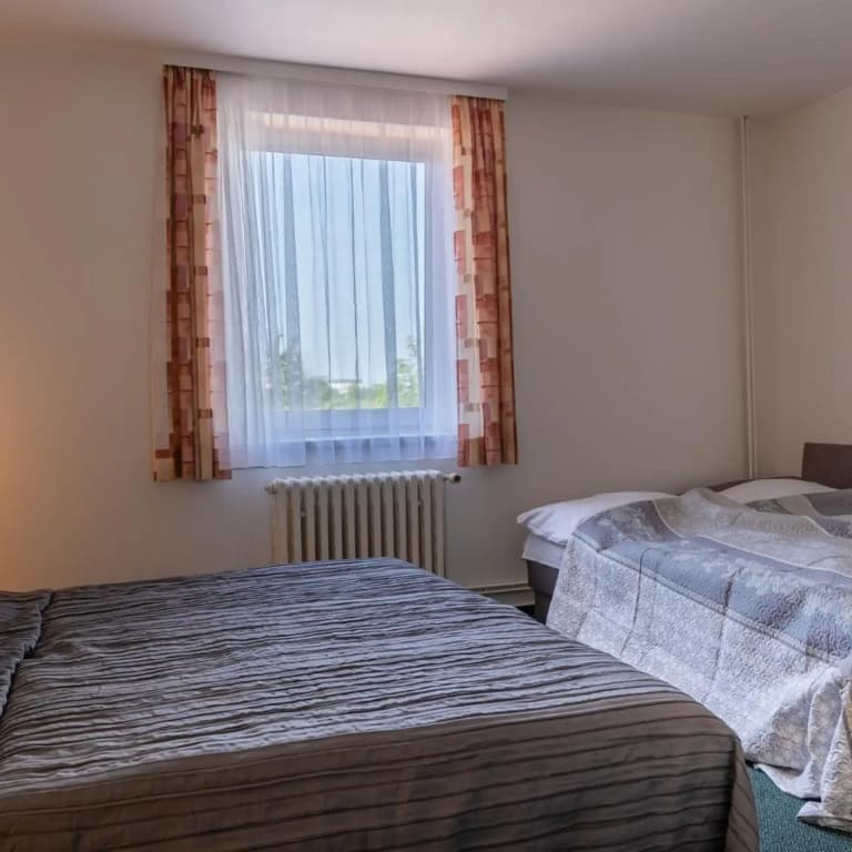 Hotel Kanarek - photo 5
