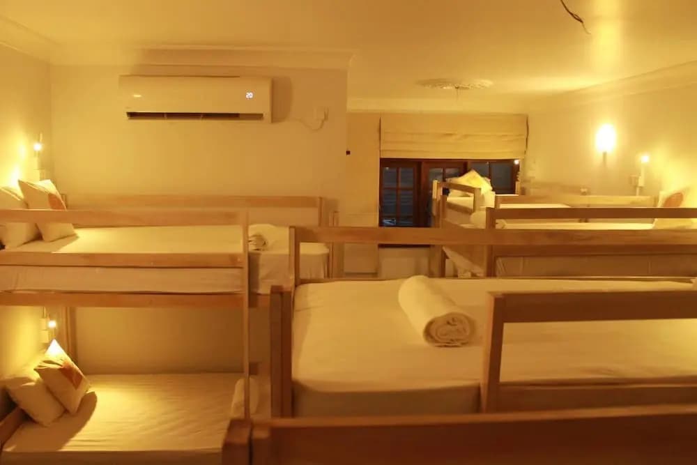 Layover BnB - photo 4