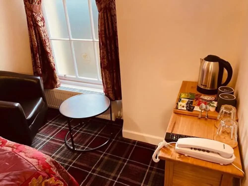 Smith Place Hotel - photo 3