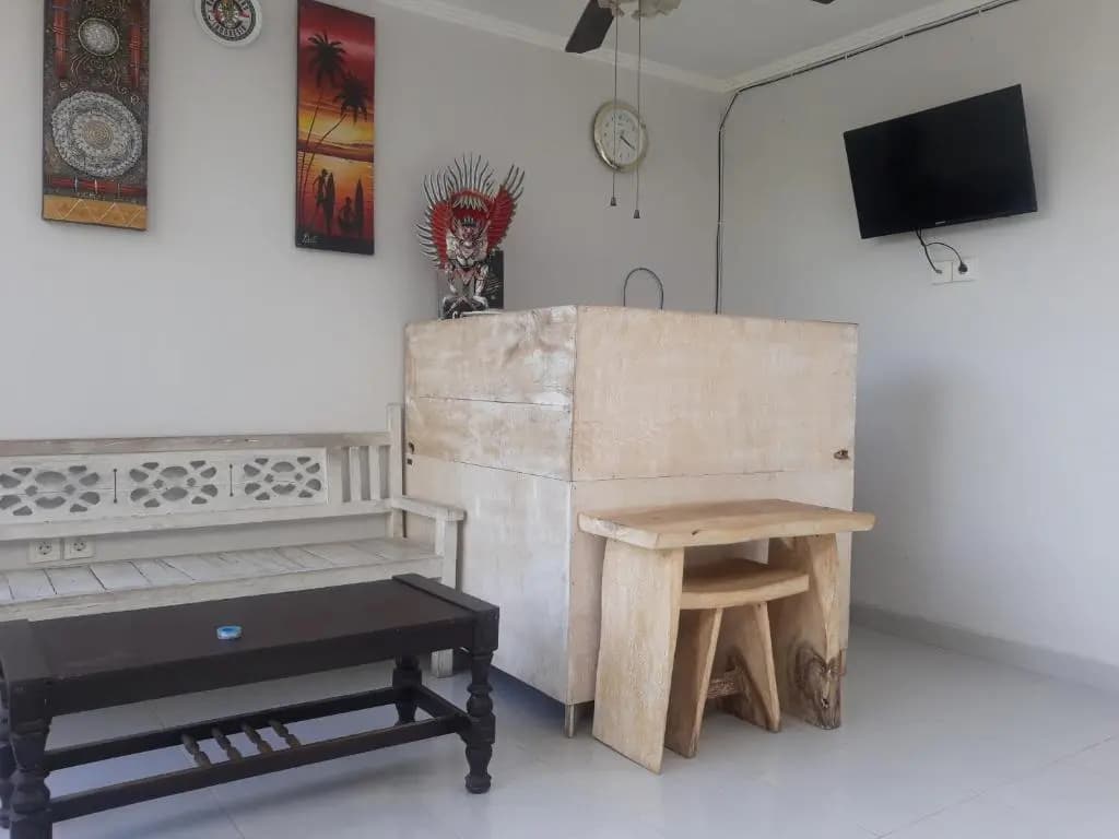 Taman Magendre Homestay - photo 2