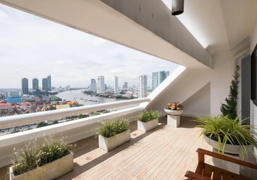 Centre Point Plus Hotel Silom - photo 8