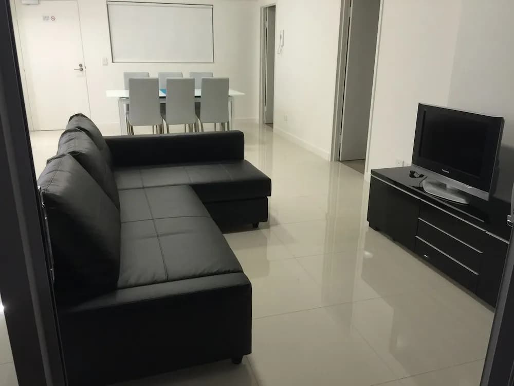 Four bedrooms Apartment - photo 2