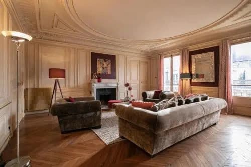 Montaigne Iii In Paris - photo 11