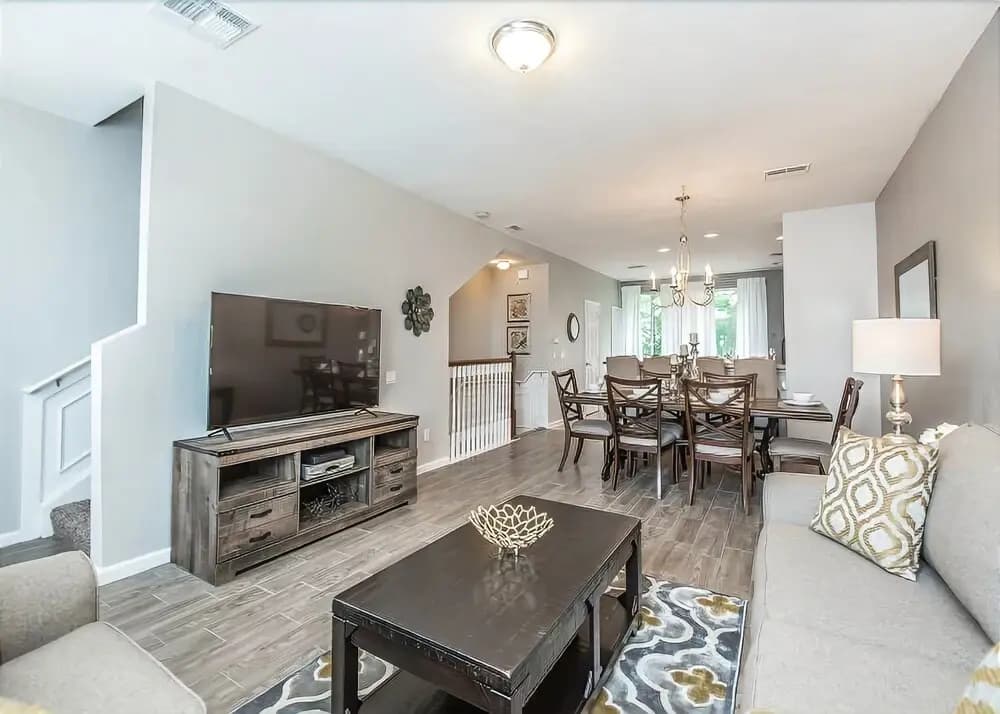 Updated Townhome, Near Conv Ctr, Universal & I-dr - photo 3