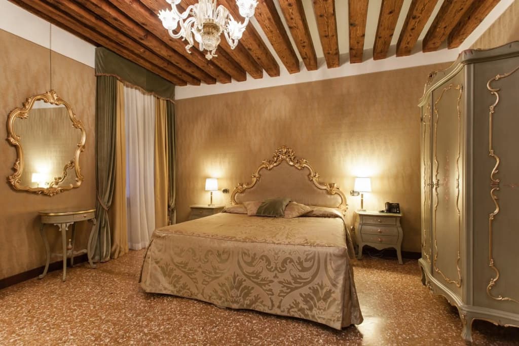 Hotel Al Ponte Mocenigo - photo 25