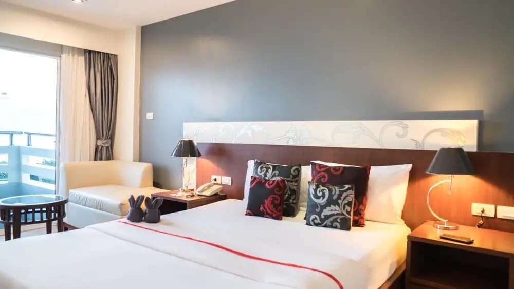 Beachfront Hotel, a high level of experience! - photo 2